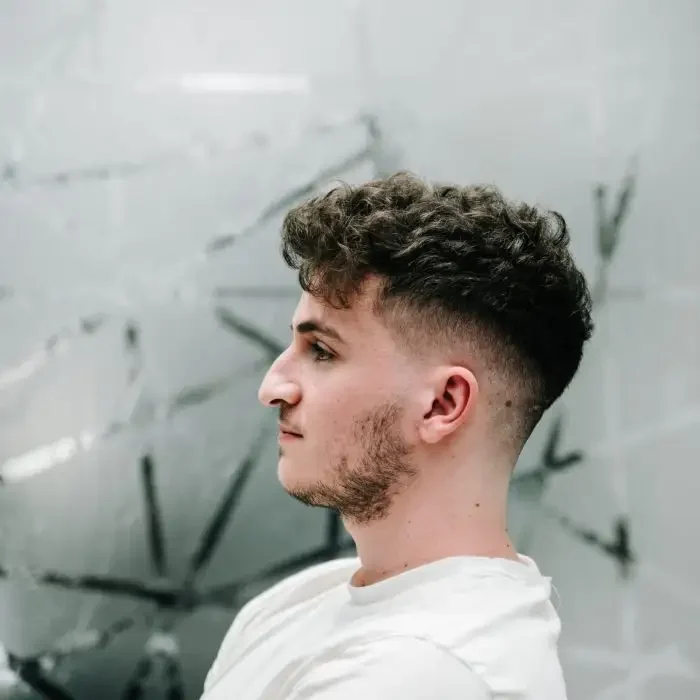 xhair lounge men's hair salon dubai (16)