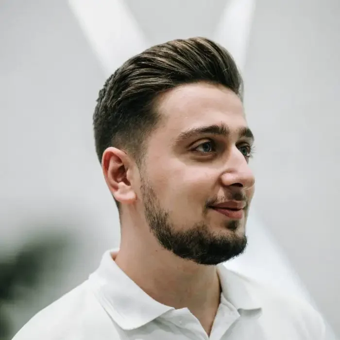 xhair lounge men's hair salon dubai (17)