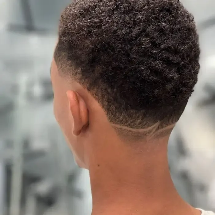 xhair lounge men's hair salon dubai (3)