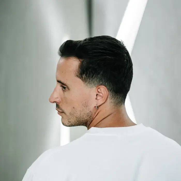 xhair lounge men's hair salon dubai (6)